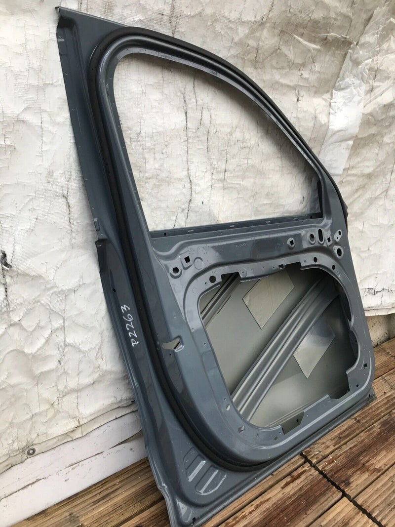VOLVO XC90 MK2 2016-24 GENUINE FRONT DOOR SHELL PANEL LEFT PASSENGER SIDE