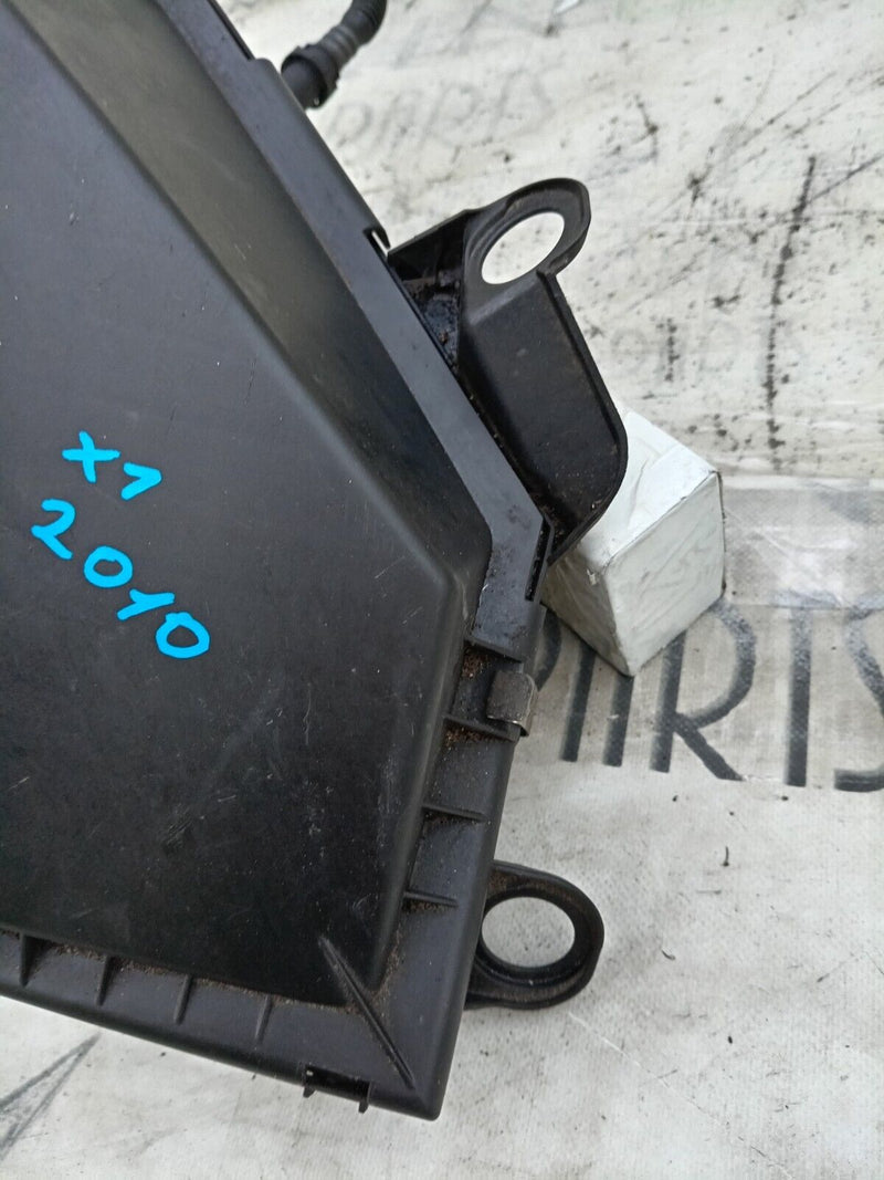 BMW X1 E84 09-15 2.0 DIESEL AIR FILTER HOUSING BOX GENUINE 8512599