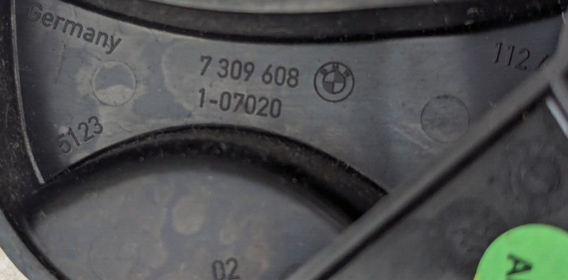 BMW 3 SERIES F30 11-19 BONNET RELEASE HANDLE 7309608 GENUINE