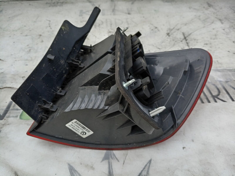 BMW X1 E84 2009-12 GENUINE REAR LIGHT PASSENGER SIDE OUTER LEFT 03425600