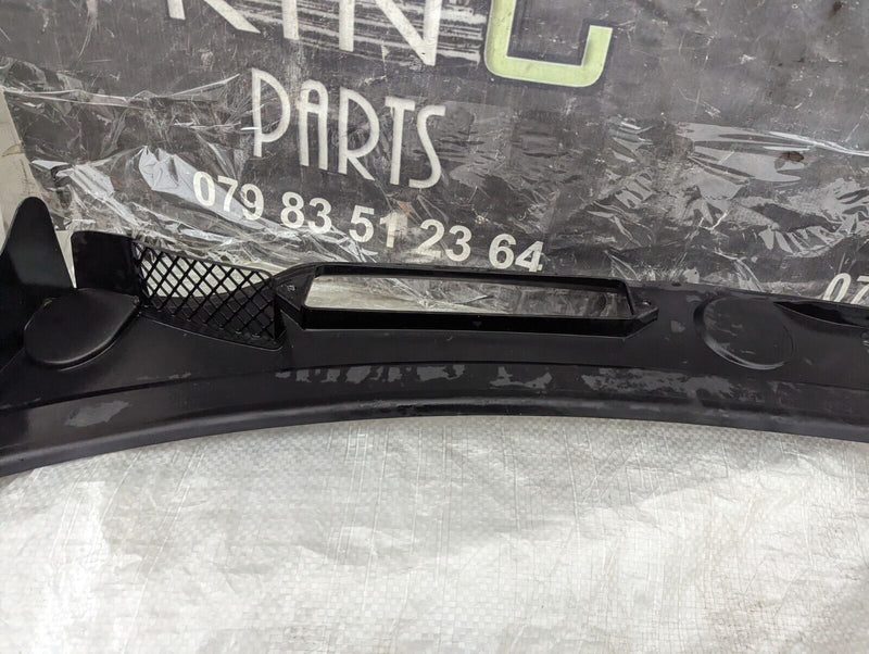 BMW X1 E84 09-15 WINDSCREEN SCUTTLE TRIM PANEL GENUINE 2990143