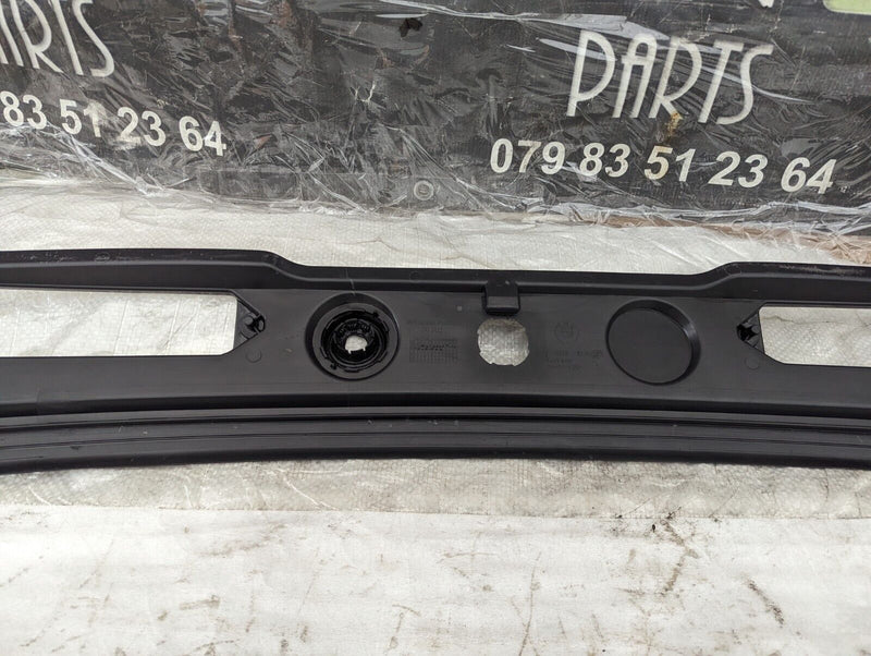 BMW X1 E84 09-15 WINDSCREEN SCUTTLE TRIM PANEL GENUINE 2990143