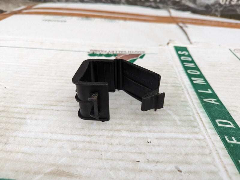 BMW 3 SERIES F30 2011-2019 HAZARD WARNING TRIANGLE BRACKET 7167548-05 GENUINE