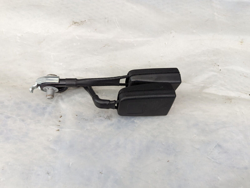 MERCEDES S-CLASS W221 S320 06-13 REAR SEAT CENTER TWIN BELT BUCKLE A2218600269
