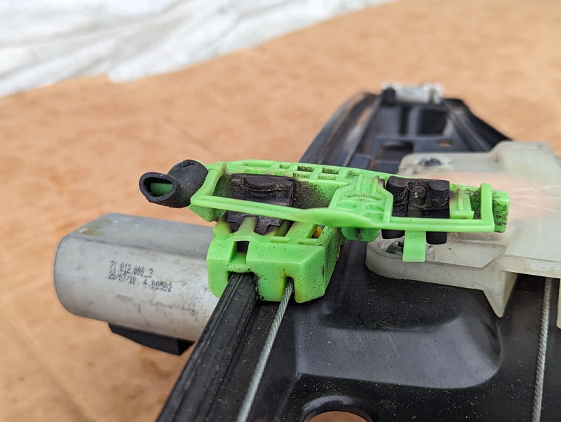 BMW X1 E84 2009-15 REAR LEFT WINDOW REGULATOR & MOTOR 2990297 GENUINE