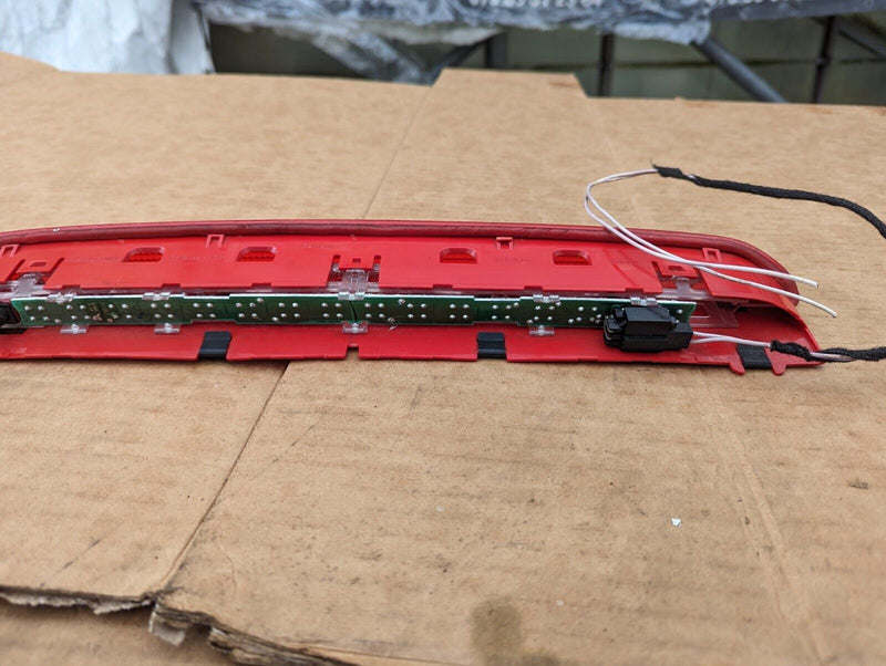 VW GOLF MK7 2012-2020 REAR CENTER TOP THIRD BREAK LIGHT 5K0945087D GENUINE