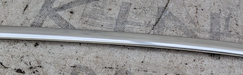 AUDI E-TRON 2018-ON LEFT N/S WINDOW GUIDE MOLDING TRIM STRIP 4KE837643 GENUINE