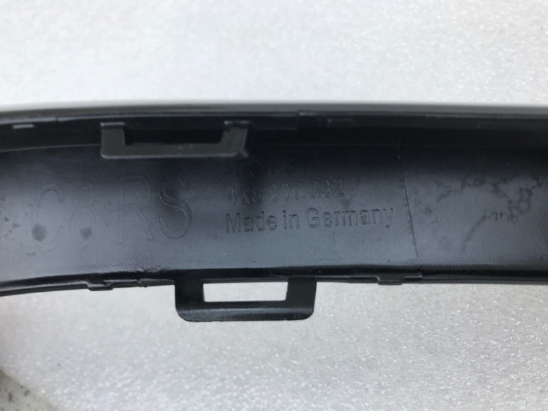 AUDI RS6 C8 2019- REAR BUMPER ON THE TOP DIFFUSER RIGHT SIDE STRIP TRIM MOULDING