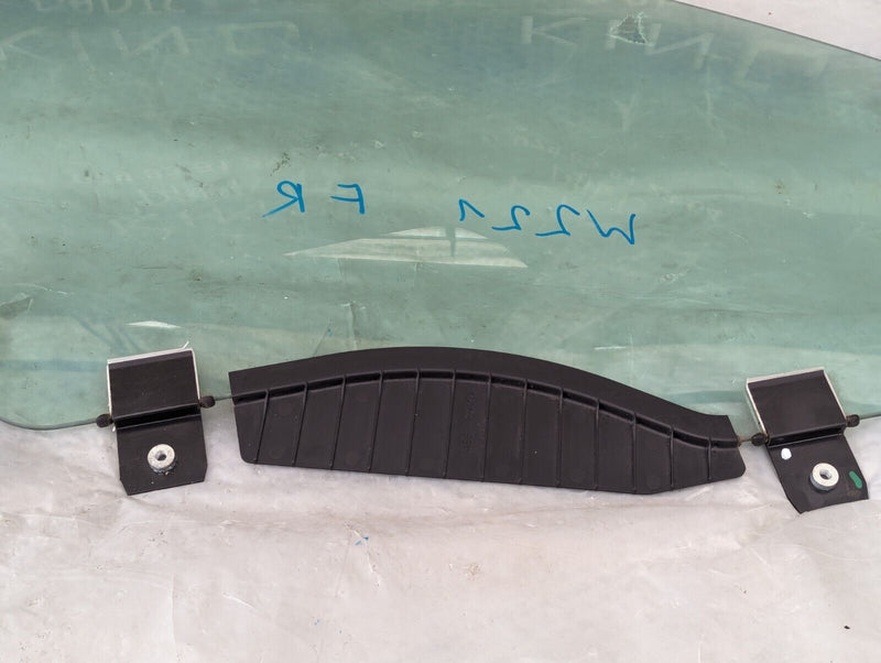 MERCEDES S-CLASS W221 06-13 FRONT RIGHT O/S WINDOW DOOR GLASS 43R-000263 GENUINE