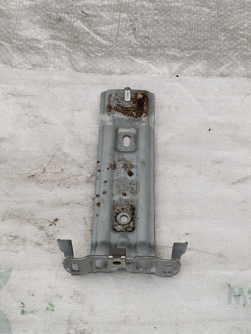 BMW X1 E84 09-15 CENTER CONSOLE BRACKET GENUINE 9147053