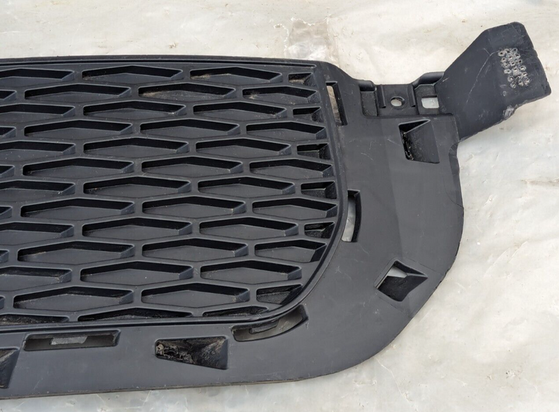 RANGE ROVER EVOQUE L538 11-15 FRONT BUMPER RIGHT O/S LOWER GRILLE GJ32-15A298-A