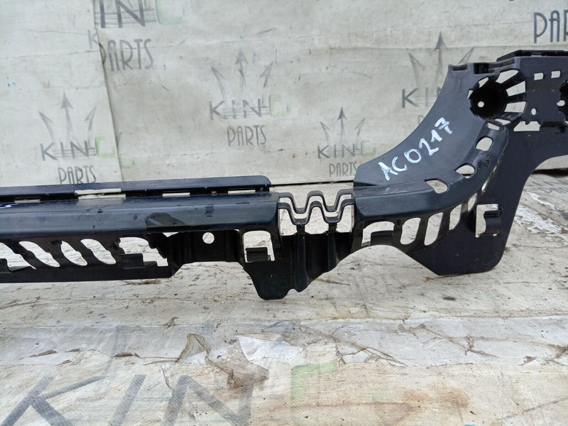 BMW 3 F30 F31 M-SPORT 2012-2014 REAR BUMPER CENTRE MOUNT BRACKET 7256922