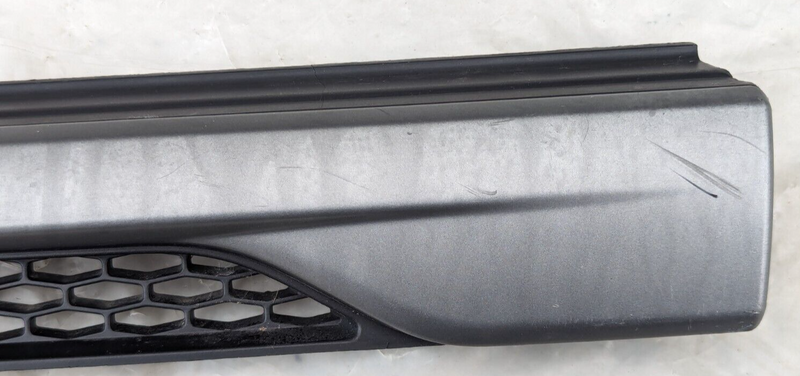 RANGE ROVER EVOQUE L538 FRONT LEFT N/S WING FENDER GRILLE TRIM BJ32-280B11-ABW