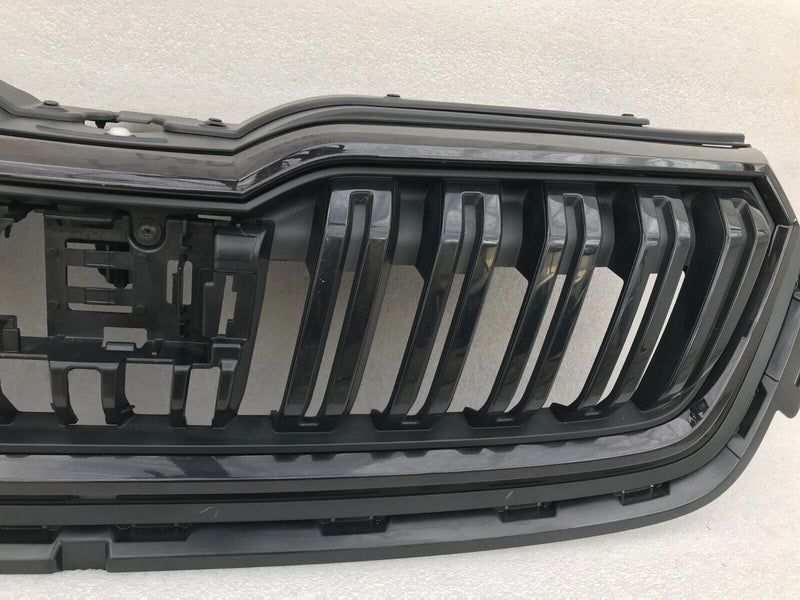 SKODA KAMIQ MONTE CARLO 19-23 FRONT BUMPER RADIATOR GRILL GRILLE & TOP COVER