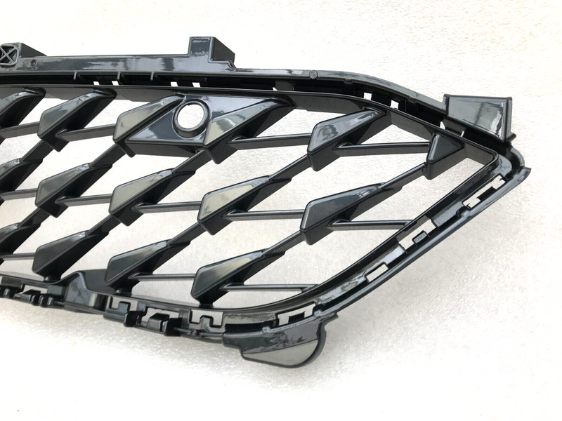 SEAT CUPRA BORN 2021-23 FRONT BUMPER RADIATOR LOWER GRILL GRILLE PDC 10E853677C