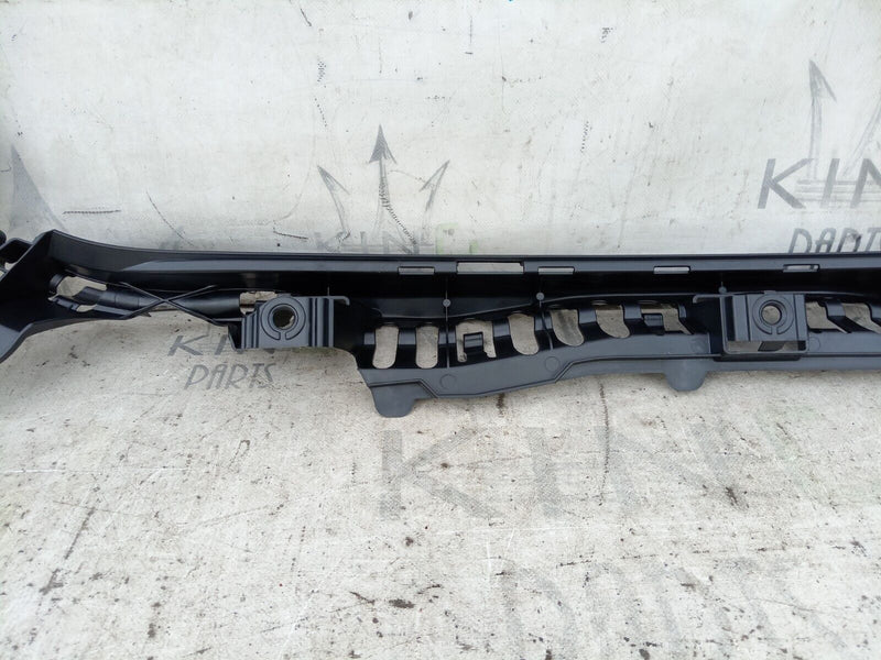 BMW F31 M-SPORT 2012-15 REAR BUMPER CENTRE BRACKET MOUNT GENUINE 7260462