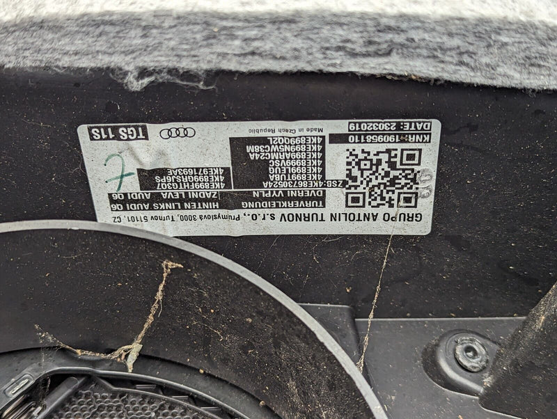 AUDI E-TRON 2018-ON REAR LEFT N/S CARD DOOR PANEL 4KE868065 GENUINE