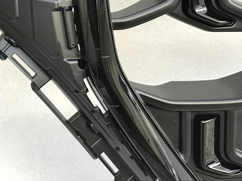 AUDI Q8 SQ8 FACELIFT LCI 2024 FRONT BUMPER GRILL RADIATOR GRILLE 4M8853651CL