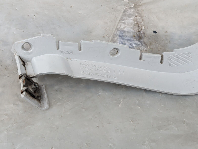 RANGE ROVER EVOQUE L538 REAR LEFT N/S BODY SIDE CLAMP BRACKET BJ32-17A882-AC