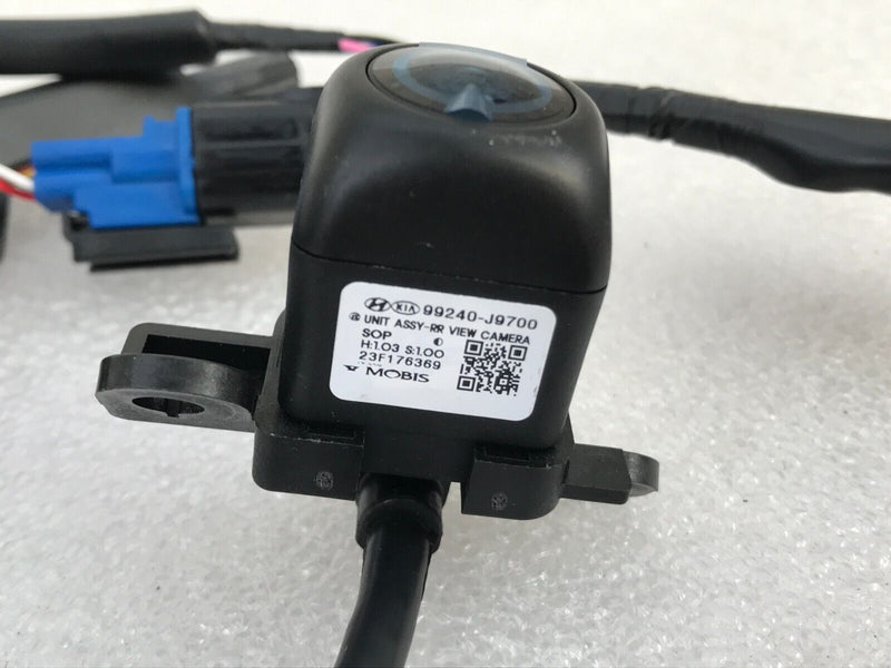 HYUNDAI KONA OS LCI 20-22 COMPLETE GARNISH LIGHT PLATE, WIRING LOOM & CAMERA