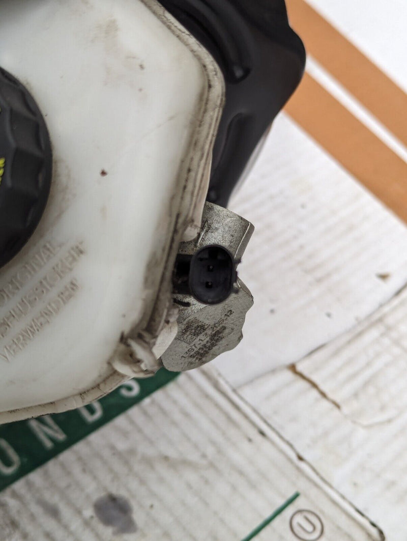 BMW 3 SERIES F30 2011-2019 BRAKE SERVO & MASTER CYLINDER 296798419 GENUINE