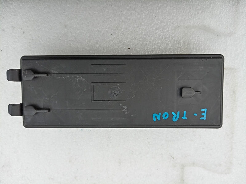 AUDI E-TRON 2018- ON REAR TAILGATE BOOT LID CONTROL UNIT 8W8959107D GENUINE