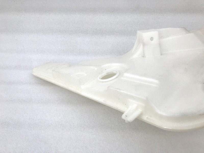 VW TOUAREG MK3 (CR) 2018 WINDOW WASHER BOTTLE WATER TANK RESERVOIR 4M0955452D