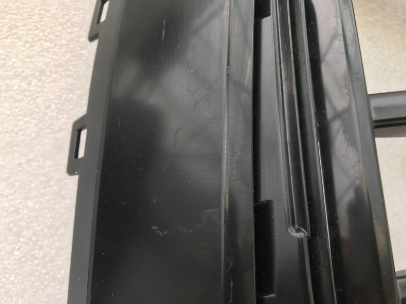 VW TOUAREG CR MK3 Black Edition 2023 FRONT BUMPER LEFT & RIGHT SIDE TRIM GRILL