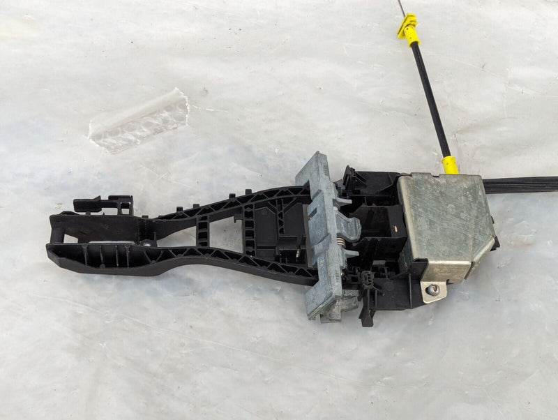 RANGE ROVER EVOQUE L538 FRONT LEFT N/S EXTERIOR DOOR HANDLE MOUNT BJ32-203A29-DC