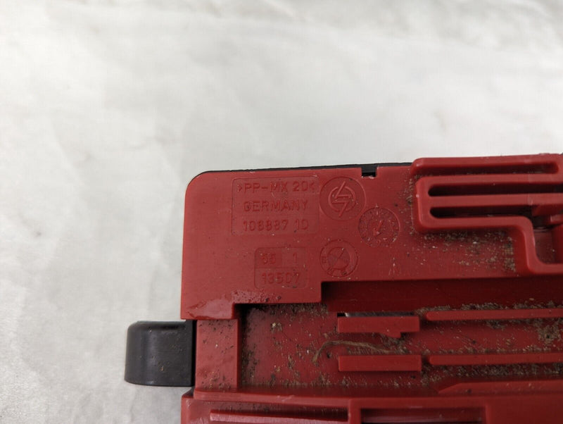 BMW X1 E84 2009-2015 POWER DISTRIBUTOR FUSE BOX GENUINE 6942912