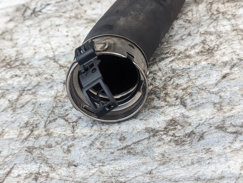 BMW X1 E84 09-15 N47 INTERCOOLER HOSE PIPE 520108A GENUINE