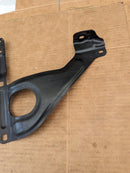 VW GOLF MK7 2012-2020 WINDSCREEN WASHER BRACKET 5Q0955443D GENUINNE