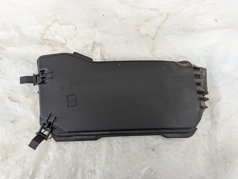 MERCEDES-BENZ C-CLASS W204 07-11 FUSE BOX LID COVER A2045400182 GENUINE