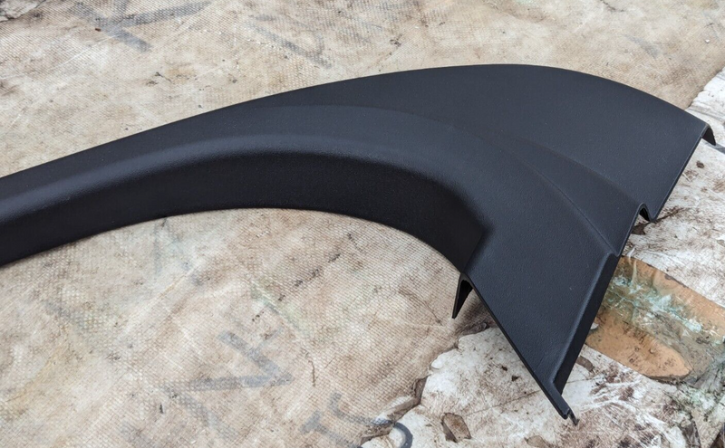 MERCEDES S-CLASS W221 06-13 REAR RIGHT O/S DOOR WINDOW OUTER FRAME A2217350271