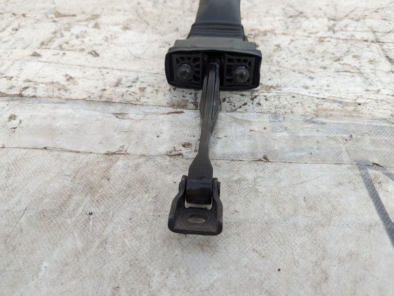 AUDI E-TRON 2018-ON FRONT DOOR CATCH STOPPER 4KE837267 GENUINE