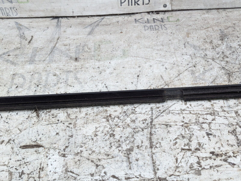 MERCEDES S-CLASS W221 06-13 REAR LEFT N/S TOP DOOR CHROME MOLDING STRIP GENUINE