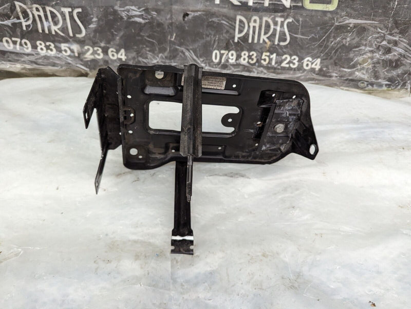 MERCEDES S-CLASS W221 06-13 BATTERY MOUNT HOLDER BRACKET A2216200718 GENUINE