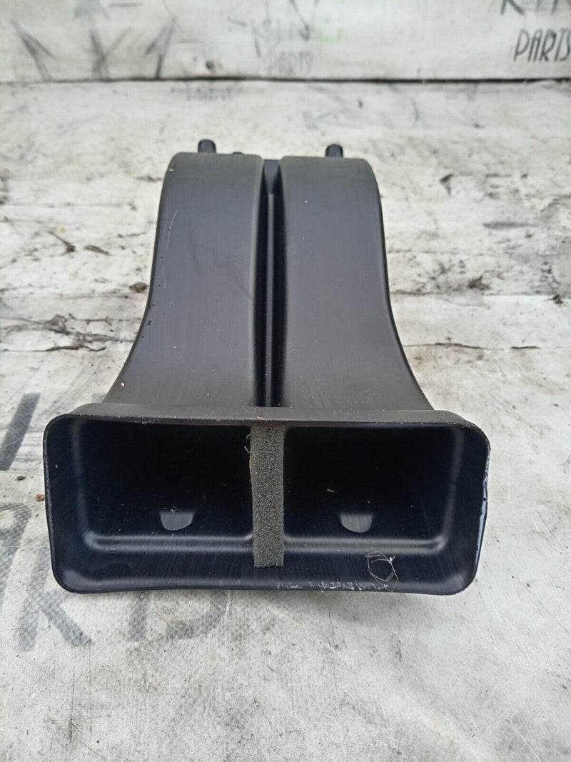 AUDI E-TRON 2018-ON OUTLET VENTILATION CONNECTOR 4KE857042 GENUINE