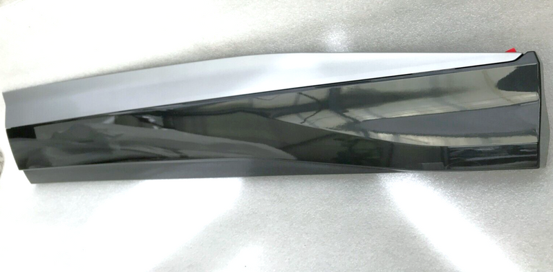 AUDI Q4 E-TRON *NEW FRONT DOOR TRIM MOULDING PANEL RIGHT SIDE 89A.853.960B