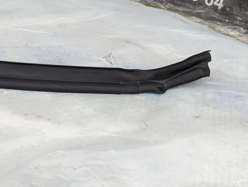 RANGE ROVER EVOQUE L538 2011-2015 REAR LEFT N/S DOOR RUBBER GASKET 5H32-277B18