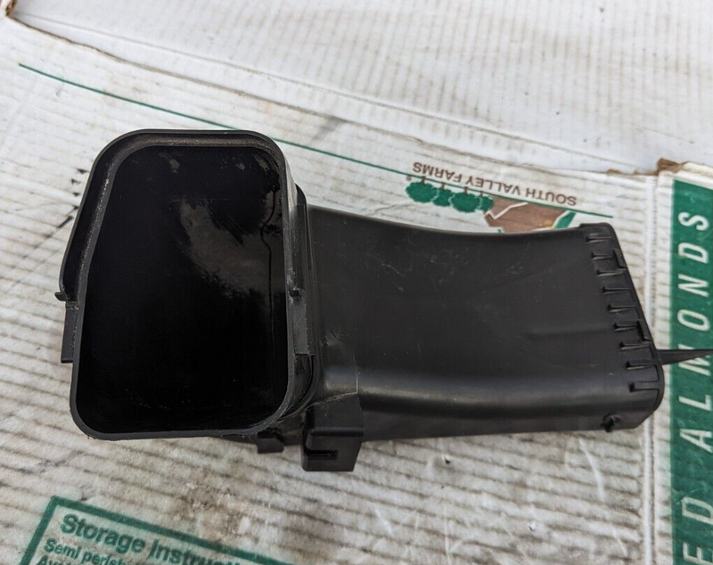 BMW 3 SERIES F30 2011-2019 AIR INDUCTIONS INTAKE DUCT PIPE 7597584 GENUINE