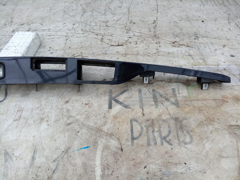 RANGE ROVER EVOQUE L538 TAILGATE BOOT NUMBER PLATE LIGHTS TRIM PANEL