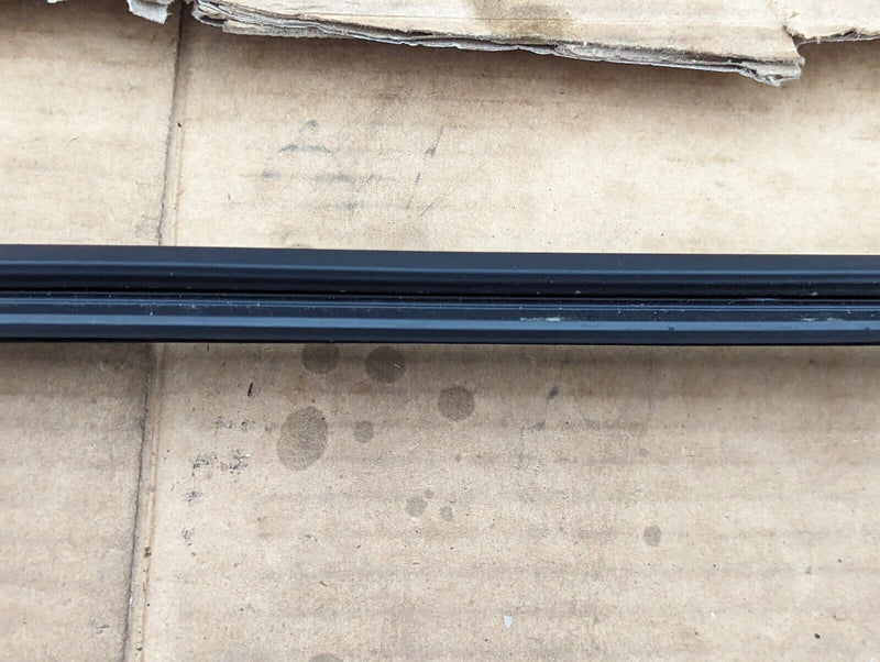 VW GOLF MK7 2012-2020 REAR RIGHT O/S OUTSIDE DOOR WINDOW MOLDING TRIM 5G6839477