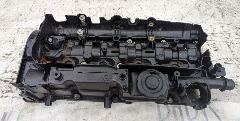 BMW 3 SERIES F30 N47 2011-2019 ENGINE ROCKER COVER 8570829 GENUINE