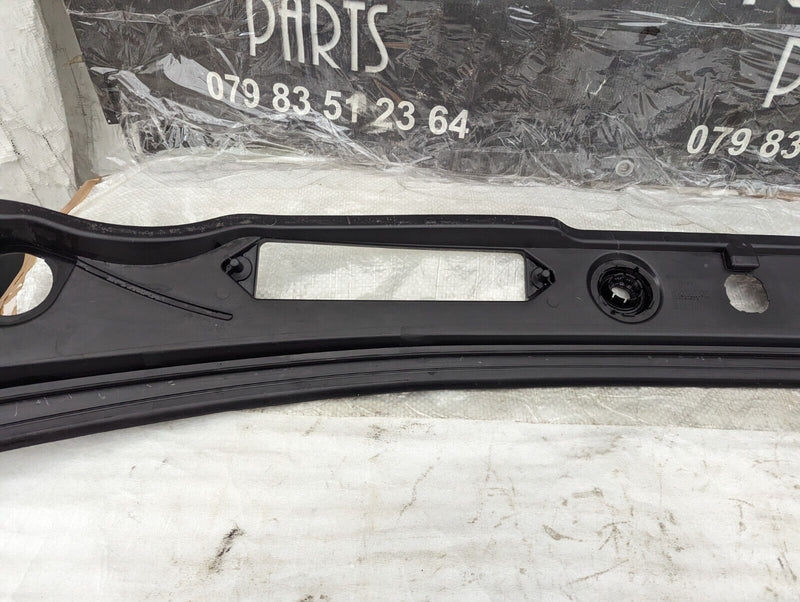 BMW X1 E84 09-15 WINDSCREEN SCUTTLE TRIM PANEL GENUINE 2990143