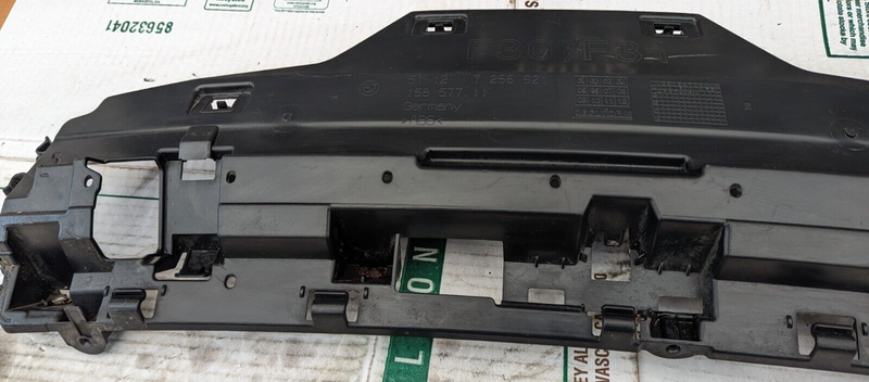 BMW 3 SERIES F30 2011-2019 REAR CENTER BUMPER MOUNT BRACKET 7256921 GENUINE