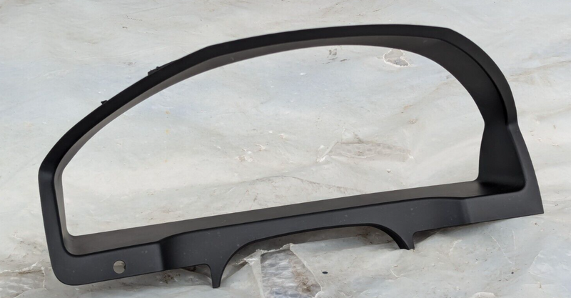 MERCEDES-BENZ C-CLASS W204 07-11 INSTRUMENT CLUSTER SURROUND TRIM A2046800007