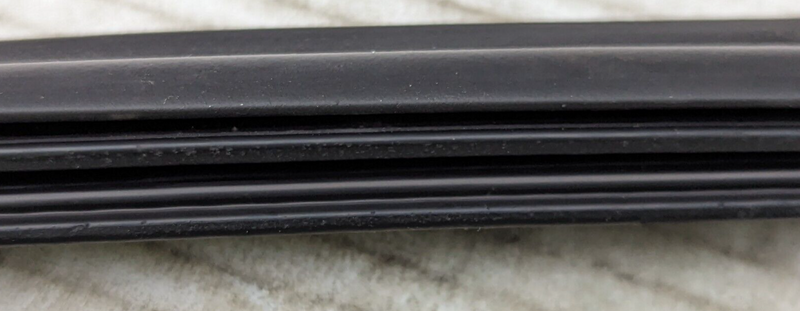BMW 3 SERIES F30 2011-2019 PARCEL SHELF LOAD RUBBER SEAL 7240785 GENUINE