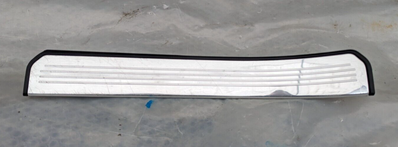 MERCEDES S-CLASS W221 06-13 REAR PASSENGER N/S DOOR ENTRY SILL TRIM A2216800535