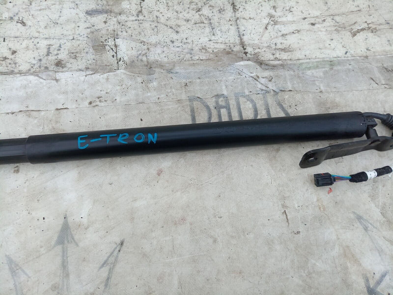 AUDI E-TRON 2018-ON TAILGATE LEFT N/S ELECTRIC GAS STRUT 4KE827851A GENUINE
